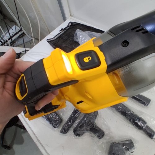 DEWALT CORDLESS HAND VACCUM - 20V - YELLOW/BLACK (MODEL: DCV501H) image 2