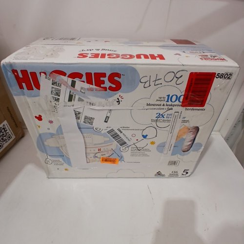 136PK HUGGIES DISNEY BABY SNUG AND DRY DISPOSABLE DIAPERS - SIZE 5 (27LBS+) image 3