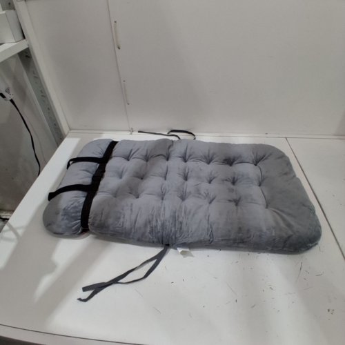 TUFTED ERGONOMIC CHAIR CUSHION - 31" X 16.5" - MULTICOLOR image 3