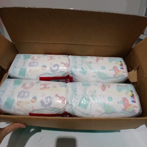 108PK PAMPERS CRUISERS 360 BABY DIAPERS - SIZE 4 image 2