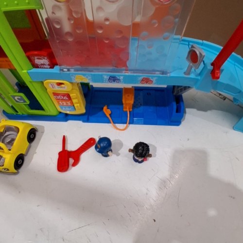 FISHER-PRICE LITTLE PEOPLE TODDLER TOY LIGHT-UP LEARNING GARAGE PLAYSET WITH SMART STAGES, CAR, & RAMP - AGES 1+ - (MODEL: HLV87) image 4