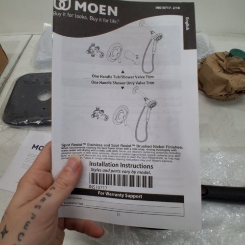 MOEN 6-SPRAY TUB AND SHOWER FAUCET RAIN SHOWER - MATTE BLACK (MODEL: 82022BL) image 2