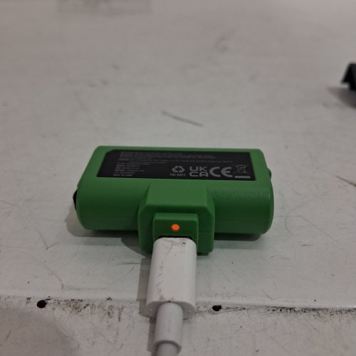POWERA RECHARGEABLE BATTERY PACK FOR XBOX SERIES X|S - GREEN (MODEL : XBPW0191-01) image 2