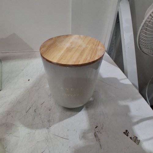 SAND + FOG COZY AMBER SCENTED SOY WAX BLEND 4-WICK CANDLE - 1.7 KG (60 OZ) (MODEL: 1901877) image 3