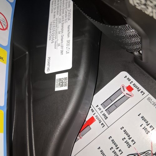 GRACO SNUGRIDE 35 LITE LX INFANT CAR SEAT - 4-35LBS CAPACITY - GOTHAM FASHION BLACK/GREY (MODEL: 2143034) image 2