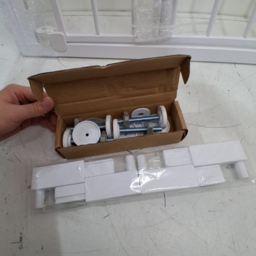 SAFETY FIRST ADJUSTABLE EASY INSTALL AND WALK THROUGH BABY SAFETY GATE - 29"-38" X 28" - WHITE (MODEL: GA099CWHO1ZY) image 3
