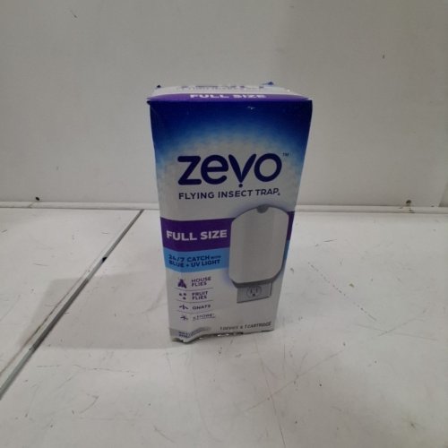 ZEVO PLUG-IN FLYING INSECT TRAP - WHITE image 5