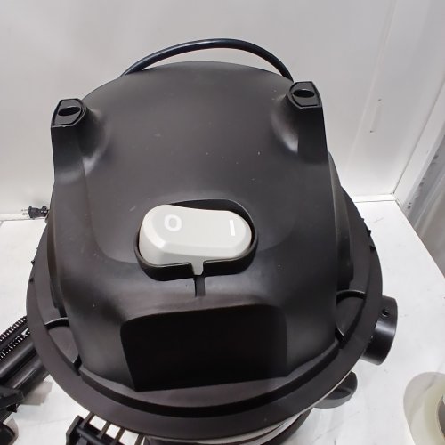 AMAZON BASICS WET/DRY VACUUM 4 GALLON 3HP - GREY image 4