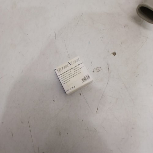 ZIGBEE MINI TEMPERATURE HUMIDITY SENSOR WITH LCD SCREEN - WHITE image 3