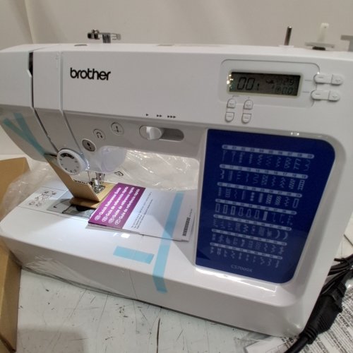 BROTHER COMPUTERIZED SEWING AND QUILTING MACHINE LCD DISPLAY WIDE TABLE - WHITE (MODEL:CS7000X ) image 2