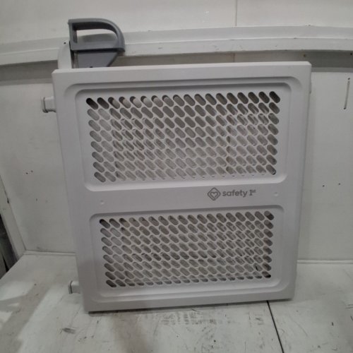 SAFETY 1ST LIFT, LOCK & SWING DUAL-MODE GATE - 28" - 42" X 26" - GREY (MODEL: GA048CWHOF1) image 2