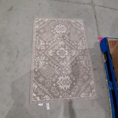 SADIE TOWN & COUNTRY LIVING DECORATIVE CHENILLE NON-SLIP LOW-PILE ACCENT AREA RUG - 30" X 45" - BEIGE (STYLE: 1992776) image 2