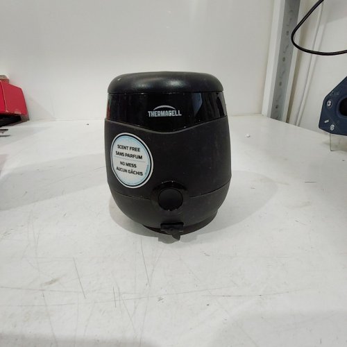 THERMACELL E-SERIES RECHARGEABLE MOSQUITO REPELLENT WITH 20 FEET ZONE - BLACK image 3