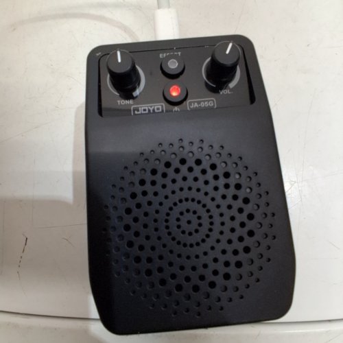 JOYO MINI ELECTRIC GUITAR BLUETOOTH AMPLIFIER - 5W - BLACK (MODEL:JA-05G) image 2