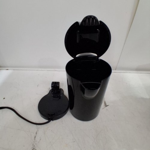 MAINSTAYS PLASTIC ELECTRIC COUNTERTOP KETTLE - 1L - BLACK - (MODEL: WJK836) image 3