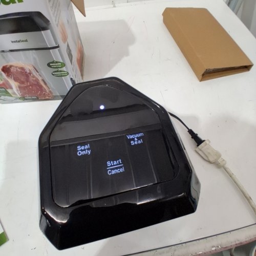 INSTASEAL FOOD VACUUM SEALER MACHINE AND A SET OF 12 PRE-CUT BAGS - 30W - SILVER/BLACK -(MODEL:6029) image 2