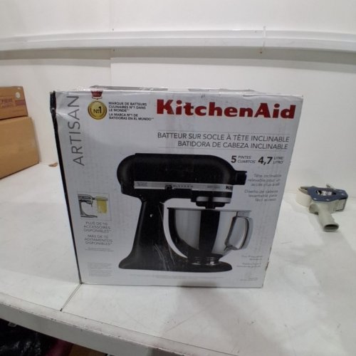 KITCHENAID ARTISAN® SERIES 5 QUART TILT-HEAD STAND MIXER, BLACK MATTE (MODEL: KSM150PSBM) image 7