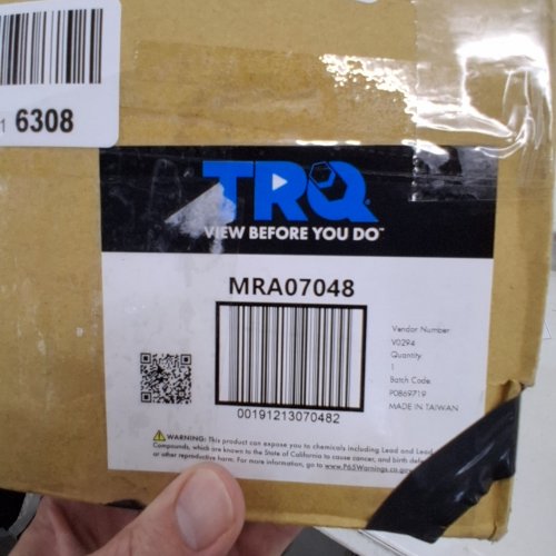 TRQ HEATED MANUAL SIDE VIEW MIRROR - 16" X 7" - GREY (MODEL: MRA07048) image 2