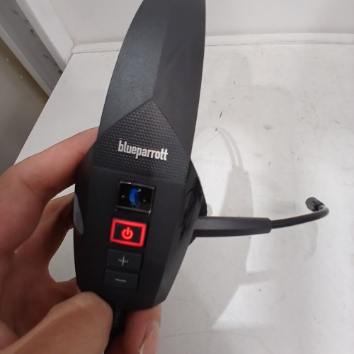 BLUEPARROTT B350-XT NOISE CANCELLING BLUETOOTH HEADSET - UPDATED DESIGN WITH INDUSTRY LEADING SOUND AND IMPROVED COMFORT, HANDS-FREE HEADSET WITH EXPANDED WIRELESS RANGE AND IP54-RATED PROTECTION (MODEL: OTE921) image 2
