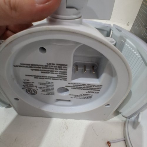 KODA MOTION-ACTIVATED LED SECURITY FLOOD LIGHT - 4800LM - WHITE (MODEL: 1938035/LM030878) image 3