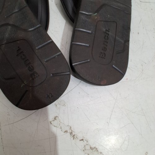 MEN'S BENCH COMFORT FLIP FLOPS - SIZE 12 - BLACK (STYLE: 1872042) image 4