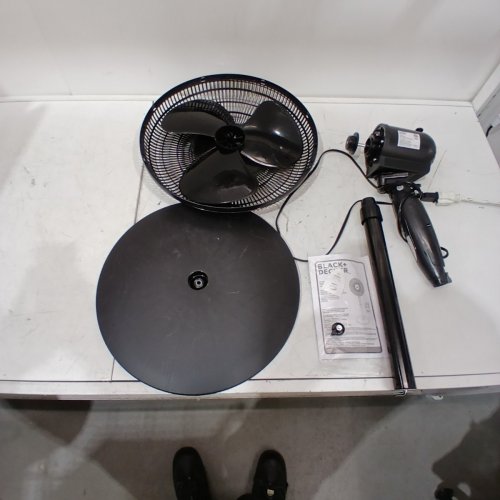 BLACK + DECKER STAND FAN WITH REMOTE - 16" DIAMETER - BLACK (MODEL: BFSR16B-01) image 4