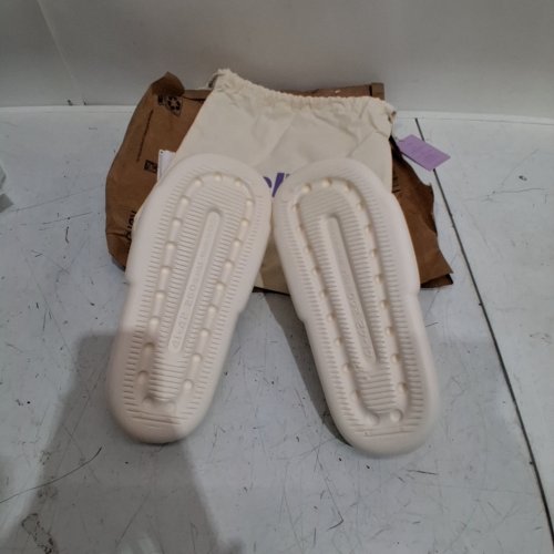 UNISEX MELLOW SOFT CLOUD SLIDES / SLIPPERS - MEN'S : 8-9 / WOMEN'S : 9-10 - CREAM (MODEL : ML05) image 5
