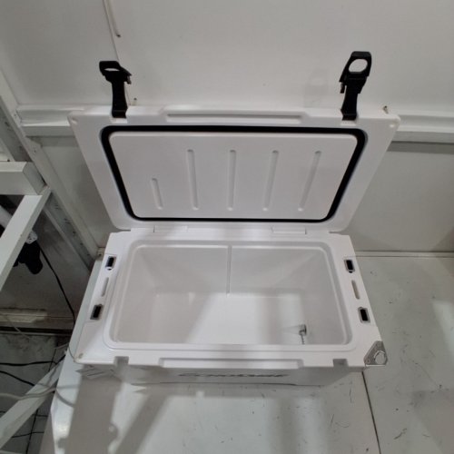 ECHOSMILE ROTOMOLDED COOLER - 40 QT - WHITE (MODEL:LCL040KB) image 4