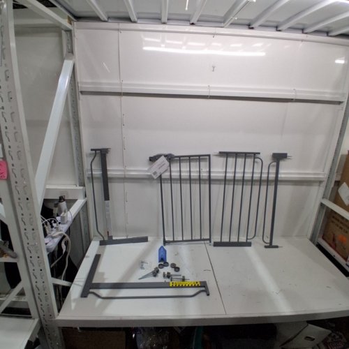 REGALO EASY STEP EXTRA WIDE BABY GATE - 29"- 49" X 30" - GREY (MODEL: 1164 EP DS) image 2