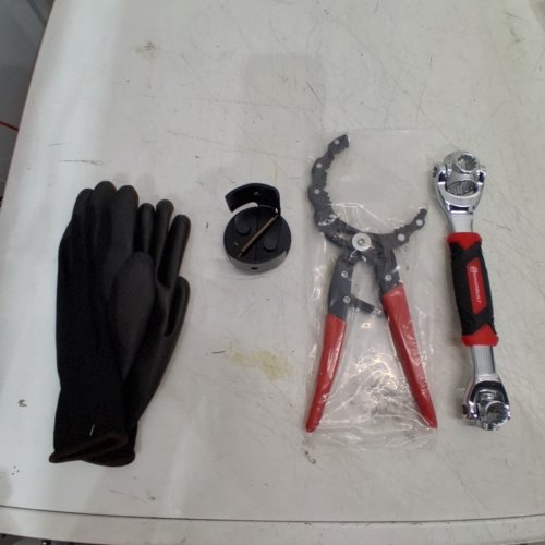 4PC ASSORTED OIL CHANGE TOOL SET - BLACK/RED image 2