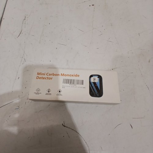 5-IN-1 MINI CARBON MONOXIDE AND AIR QUALITY DETECTOR - BLACK- (MODEL: D6) image 2