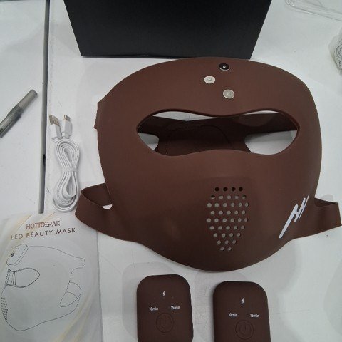 HOTTOERAK 4D WIRELESS RED BLUE INFRARED LED FACIAL LIGHT MASK - BROWN image 5