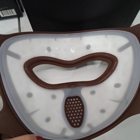 HOTTOERAK 4D WIRELESS RED BLUE INFRARED LED FACIAL LIGHT MASK - BROWN image 6