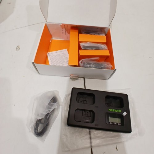 3PK NEEWER SONY CAMERA BATTERY & CHARGER SET - BLACK (MODEL: NP-FW50) image 3
