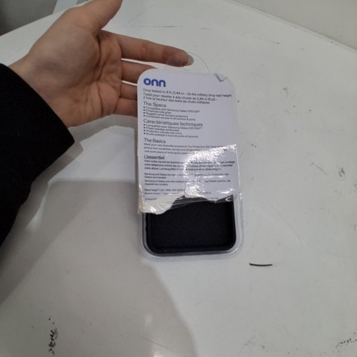 ONN PROTECTIVE GEL PHONE CASE - SAMSUNG S24/S25 - BLACK image 2