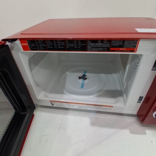 GALANZ RETRO STYLE COUNTERTOP MICROWAVE OVEN - 0.7CU.FT - RED (MODEL: GLCMKZ07RDR07) image 6