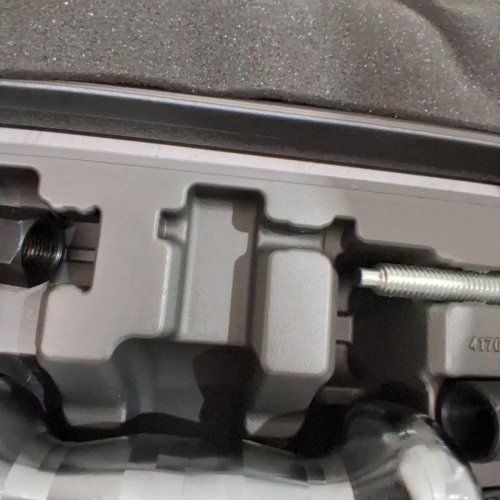 GEARWRENCH 10-WAY SLIDE HAMMER PULLER SET (MODEL: 41700D) image 4