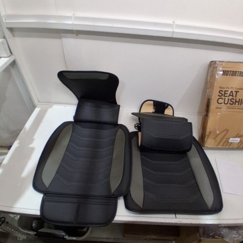 2PK MOTORTREND SLIM FIT LEATHER SEAT CUSHION - BLACK / GREY image 2