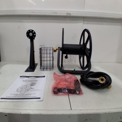 LIBERTY GARDEN SINGLE ARM ROTATING HOSE REEL -125FT - BLACK/WOOD (MODEL: 712-B) image 3