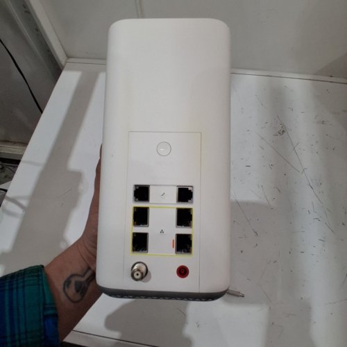 ARRIS TOUCHSTONE TELEPHONY GATEWAY - DOCSIS 3.1 CABLE MODEM, DUAL BAND WI-FI 6 (802.11AX) PANORAMIC WIFI GATEWAY - WHITE (MODEL: TG4482) image 5