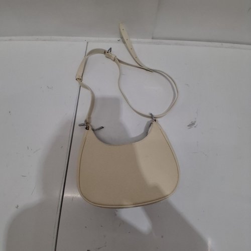 ZAPATOS OVER SHOULDER ADJUSTIBLE PURSE - CREAM image 2