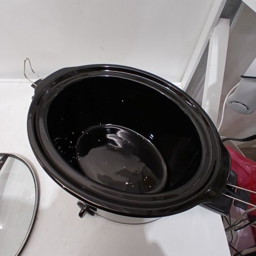 HAMILTON BEACH STAY-OR-GO SLOW COOKER WITH LOCKING LID- 10QT CAPACITY - BLACK (MODEL: 33195) image 3