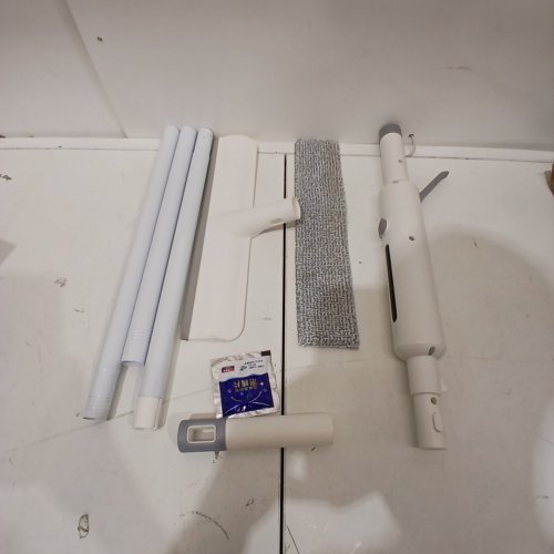 THIN & FLAT FLOOR SWEEPER MOP WITH LIQUID RESERVOIR - WHITE, GREY image 2