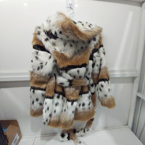 WOMEN'S FUN SPORTS FAUX FUR BUTTON UP COAT - SMALL - SNOW LEOPARD (STYLE: 253643) image 4
