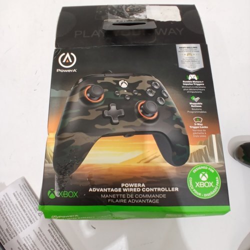 POWERA WIRED ADVANTAGE CONTROLLER FOR XBOX SERIES S/X - CAMOUFLAGE image 2