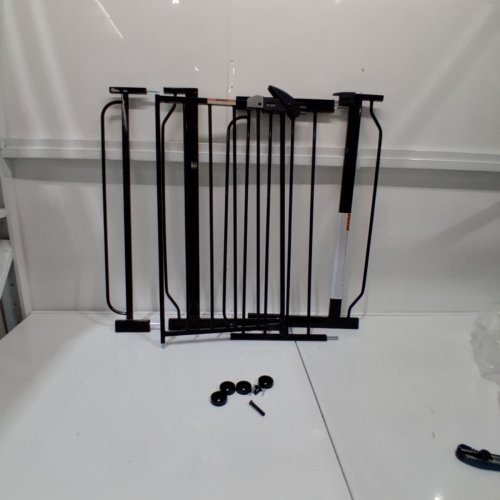 REGALO EASY STEP EXTRA WIDE SAFETY GATE - 29-49"X 30" - BLACK (MODEL:1164 EB DS) image 2