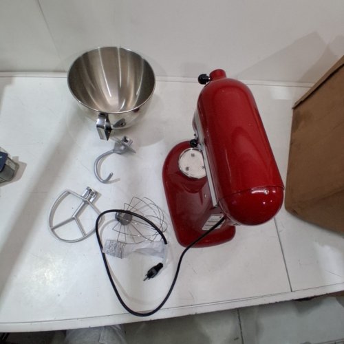KITCHENAID ULTRA POWER 4.5-QUART TILT-HEAD STAND MIXER - EMPIRE RED - (KSM96ER) image 3
