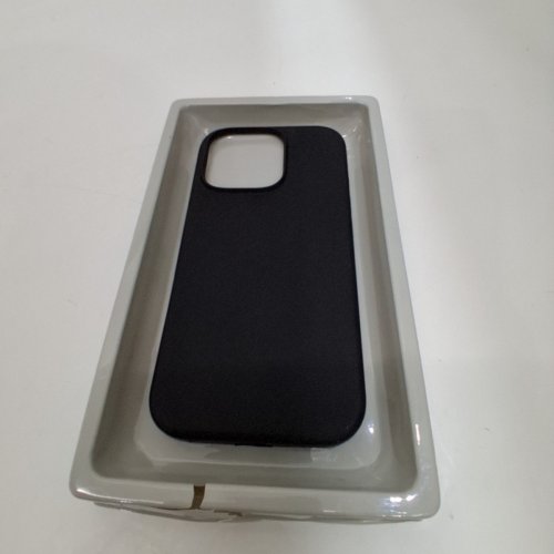HEYDAY MAGSAFE SILICONE CASE FOR IPHONE 16 PRO - BLACK image 2