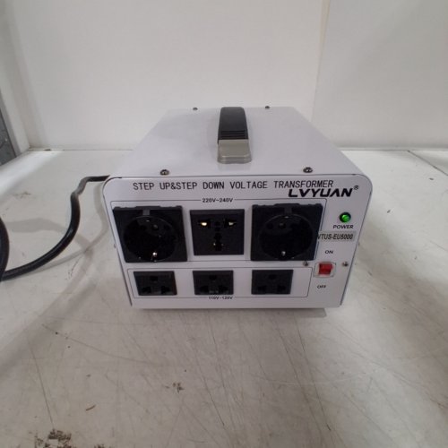 LVYUAN VOLTAGE TRANSFORMER STEP UP/DOWN - 3000W - 110V TO 220V - 220V TO 110V - WHITE (MODEL: VTUS-EU3000) image 2