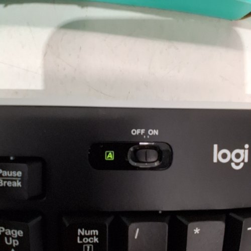 LOGITECH WIRELESS KEYBOARD - 2.4 GHZ - BLACK (MODEL: K270) image 2